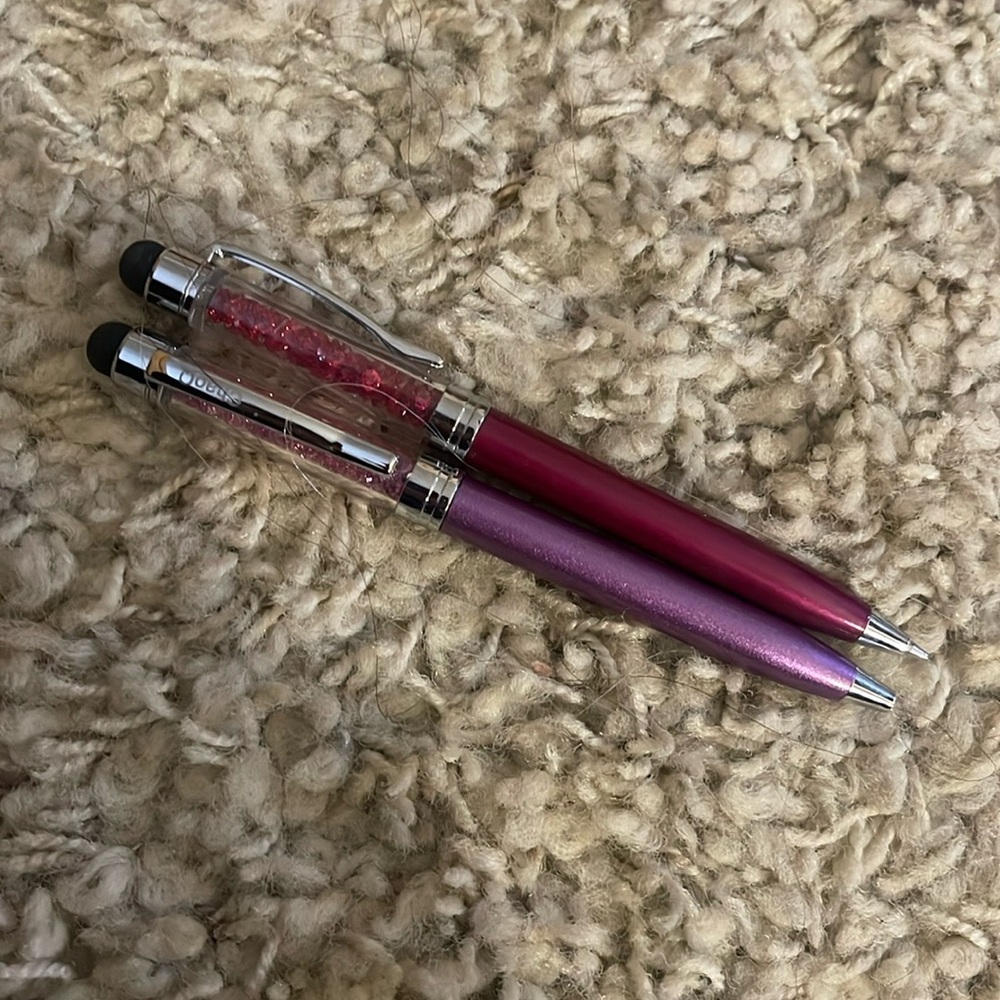2 Stylus Pens in great condition